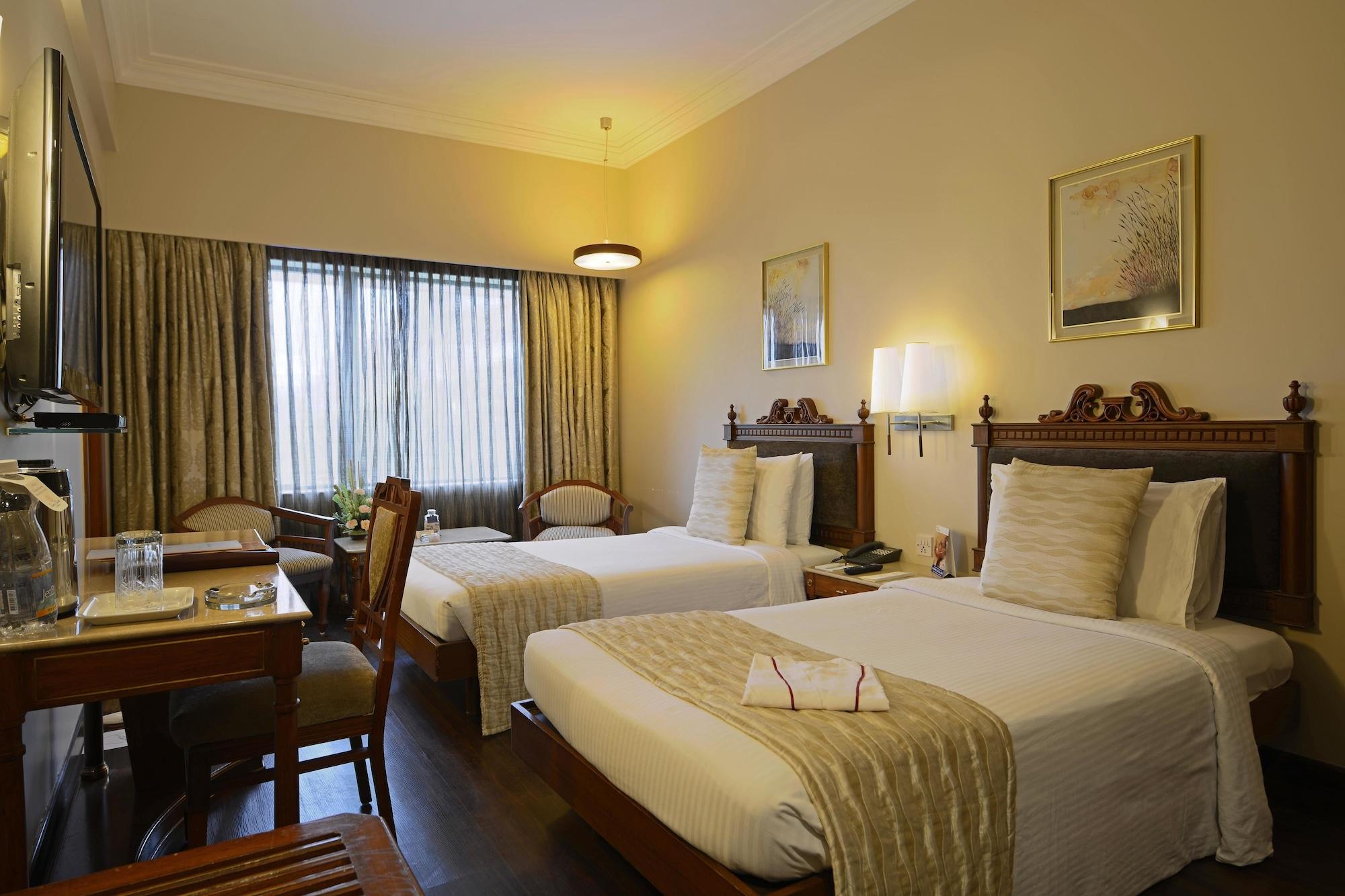 Sun-n-sand Juhu Hotel 5*