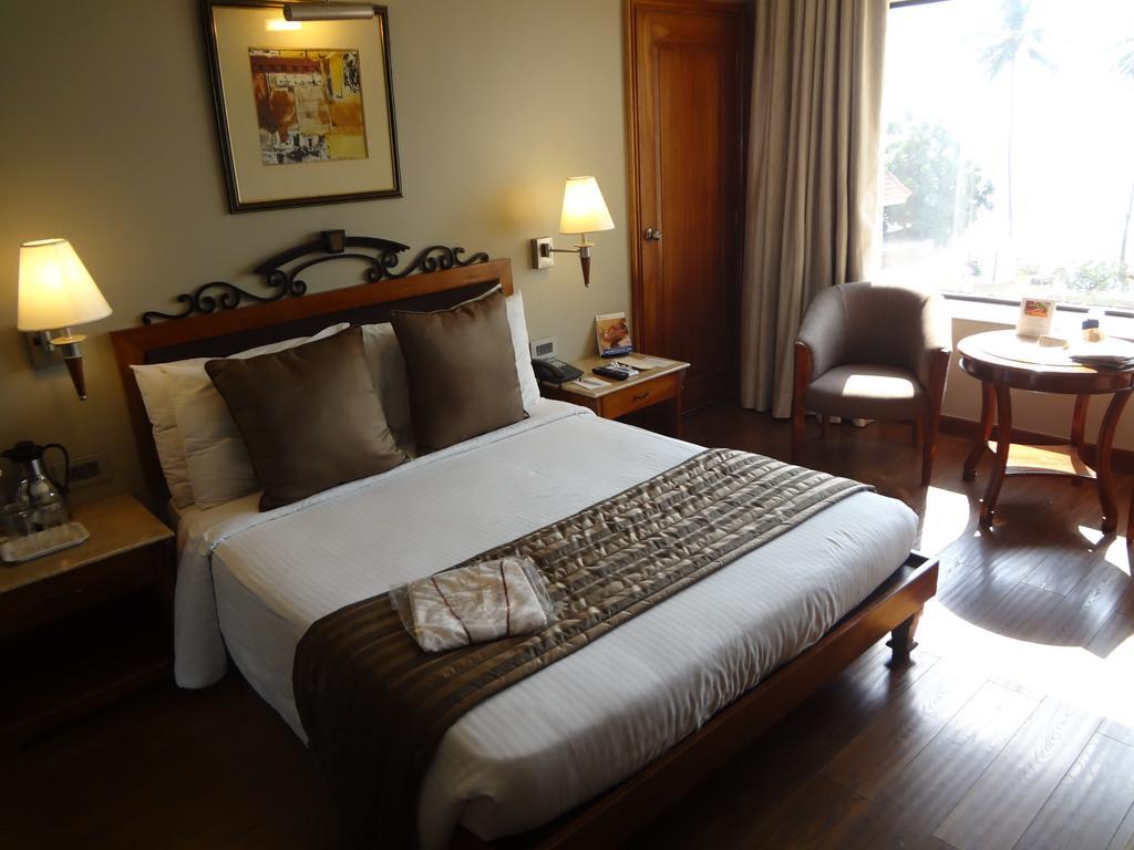 Hotel Sun-n-sand Juhu 5*